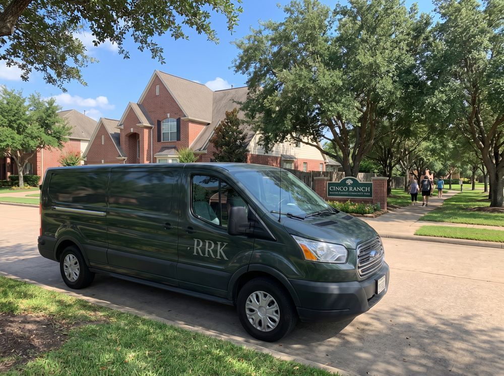 Roofing technician dispatch in Cinco Ranch